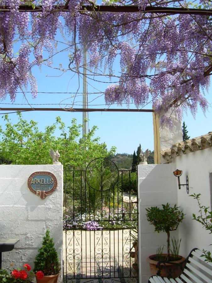 Tivenys River Ebro Holidays מראה חיצוני תמונה